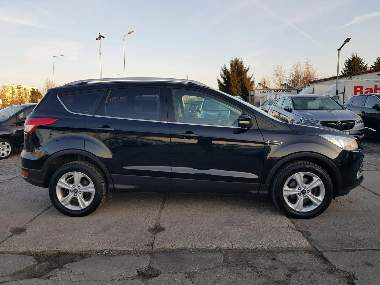 Ford Kuga - Zdjęcie 3