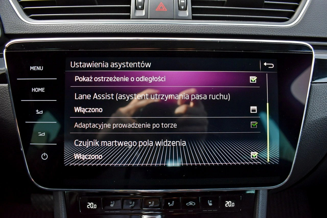 Skoda Superb - Zdjęcie 24