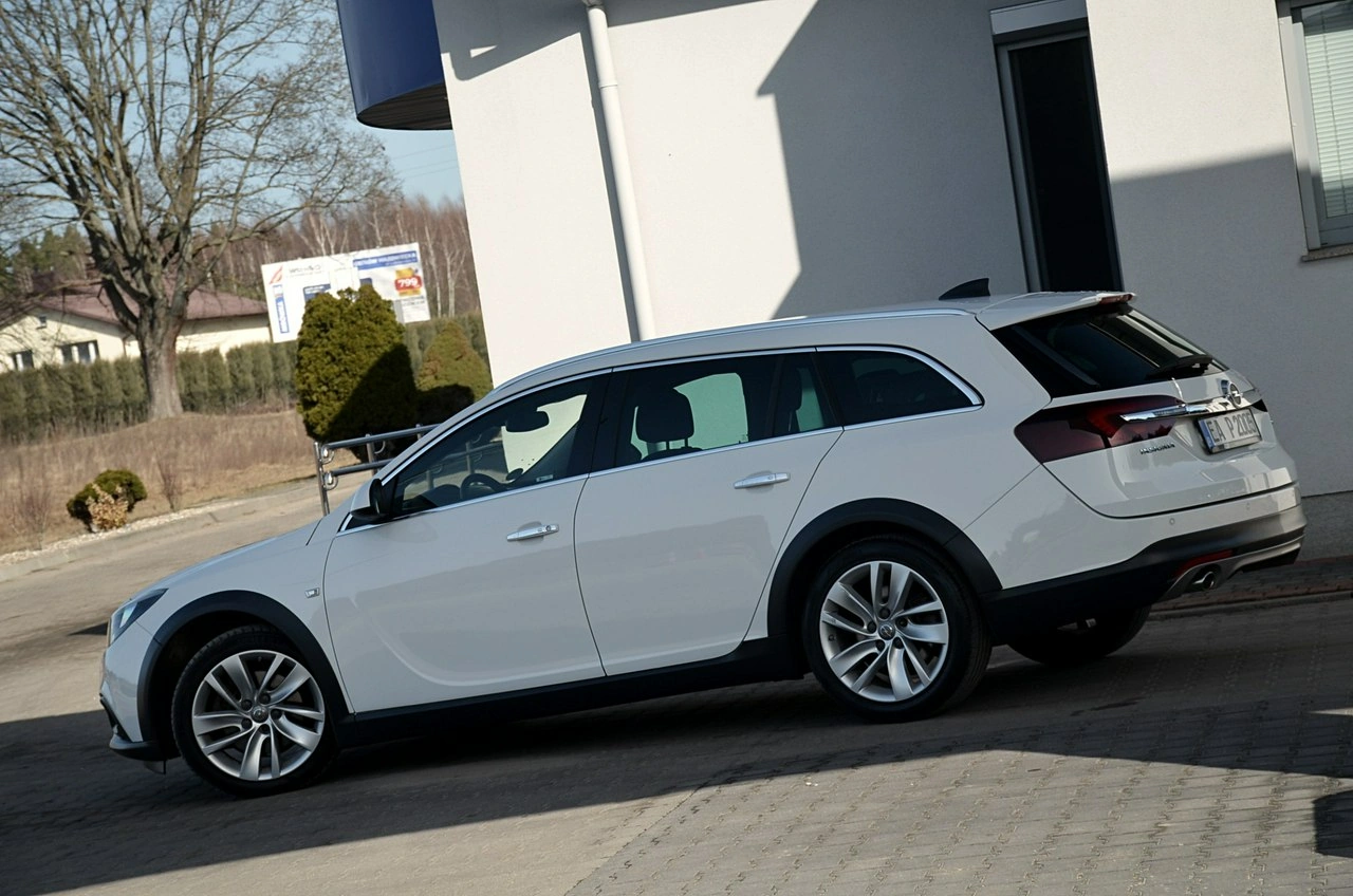 Opel Insignia - Zdjęcie 9