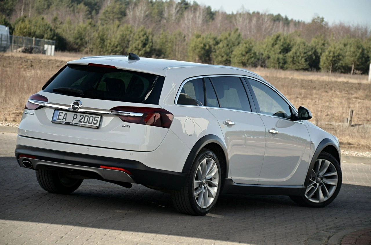 Opel Insignia - Zdjęcie 8