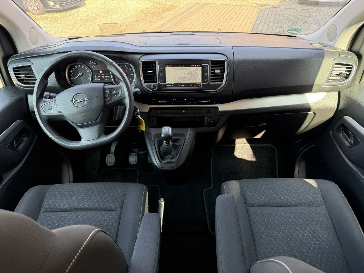 Opel Zafira - Zdjęcie 17