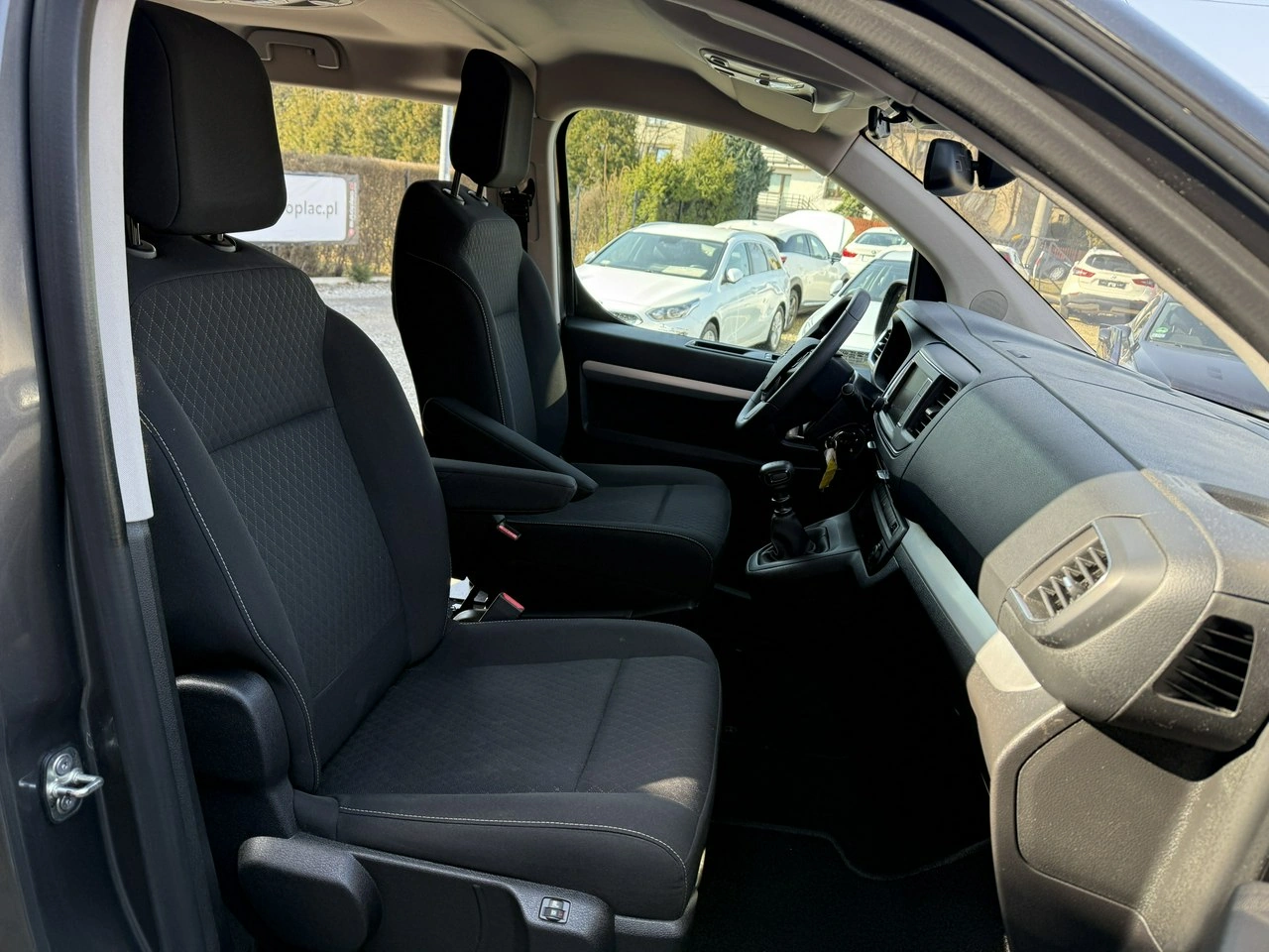 Opel Zafira - Zdjęcie 28