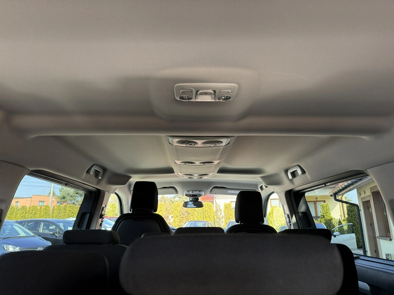 Opel Zafira - Zdjęcie 34