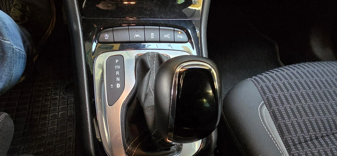 Opel Astra - Zdjęcie 24