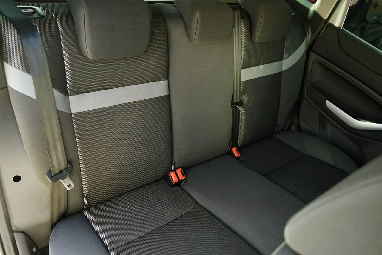 Ford Kuga - Zdjęcie 21