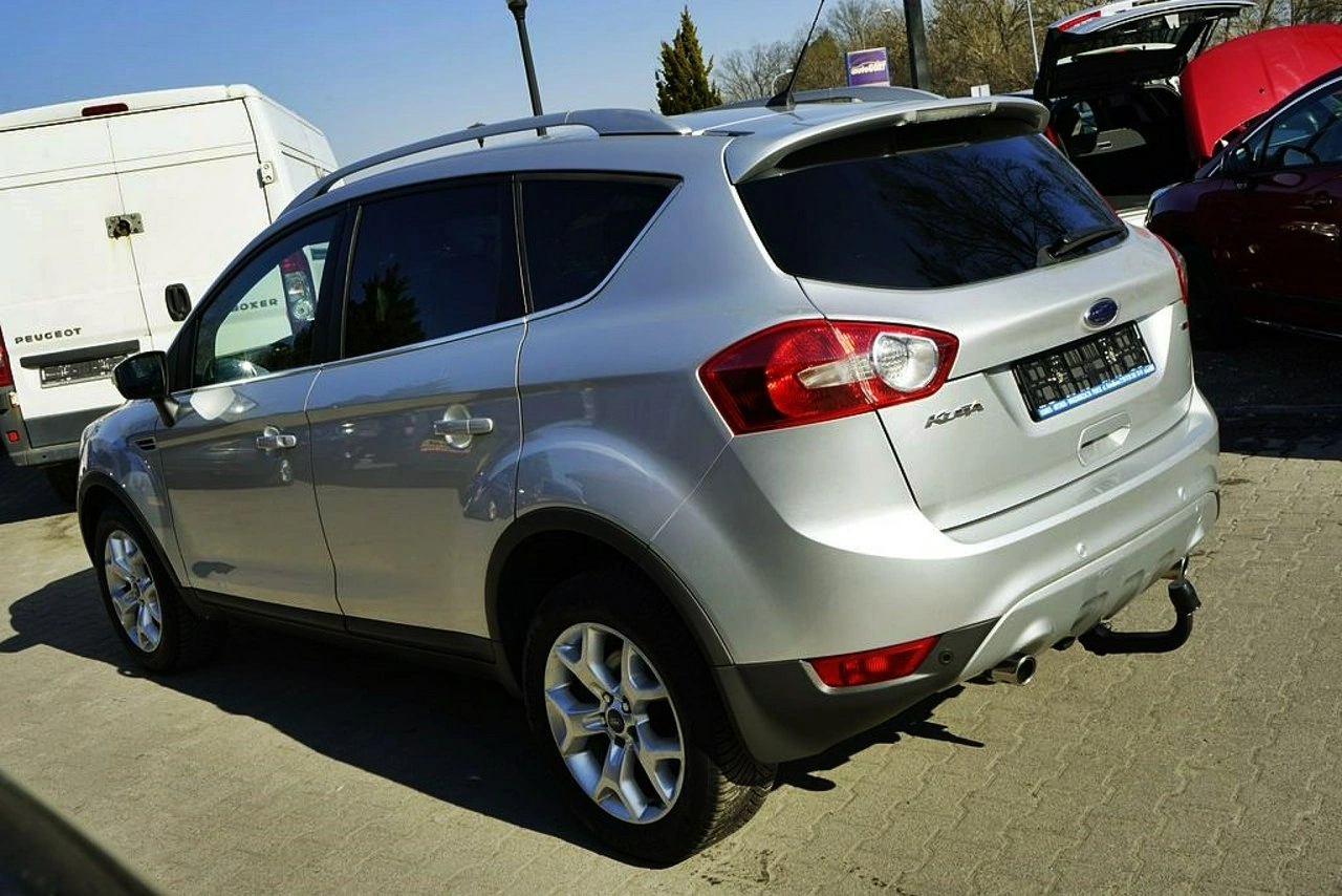 Ford Kuga - Zdjęcie 2
