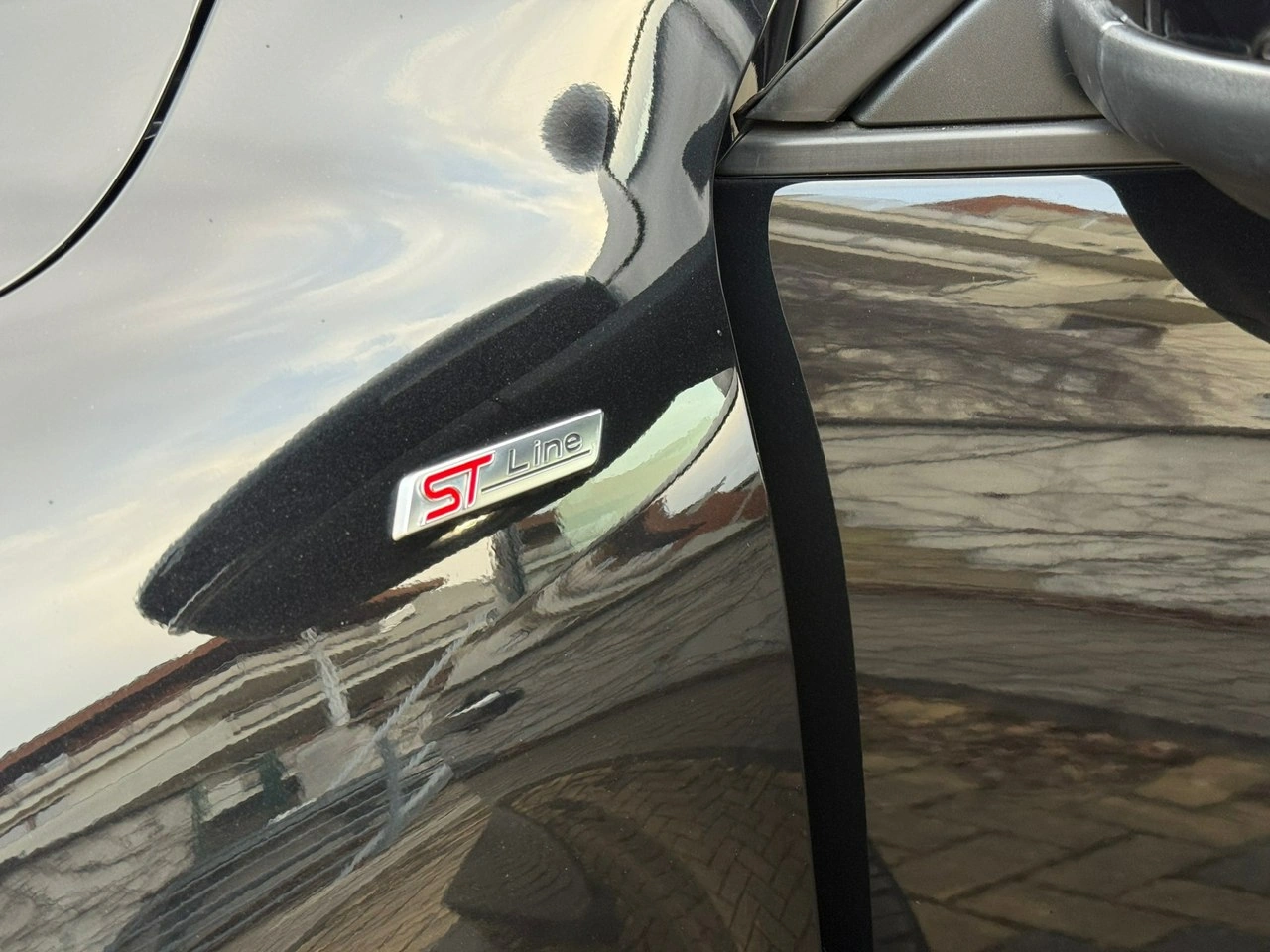 Ford Kuga - Zdjęcie 31