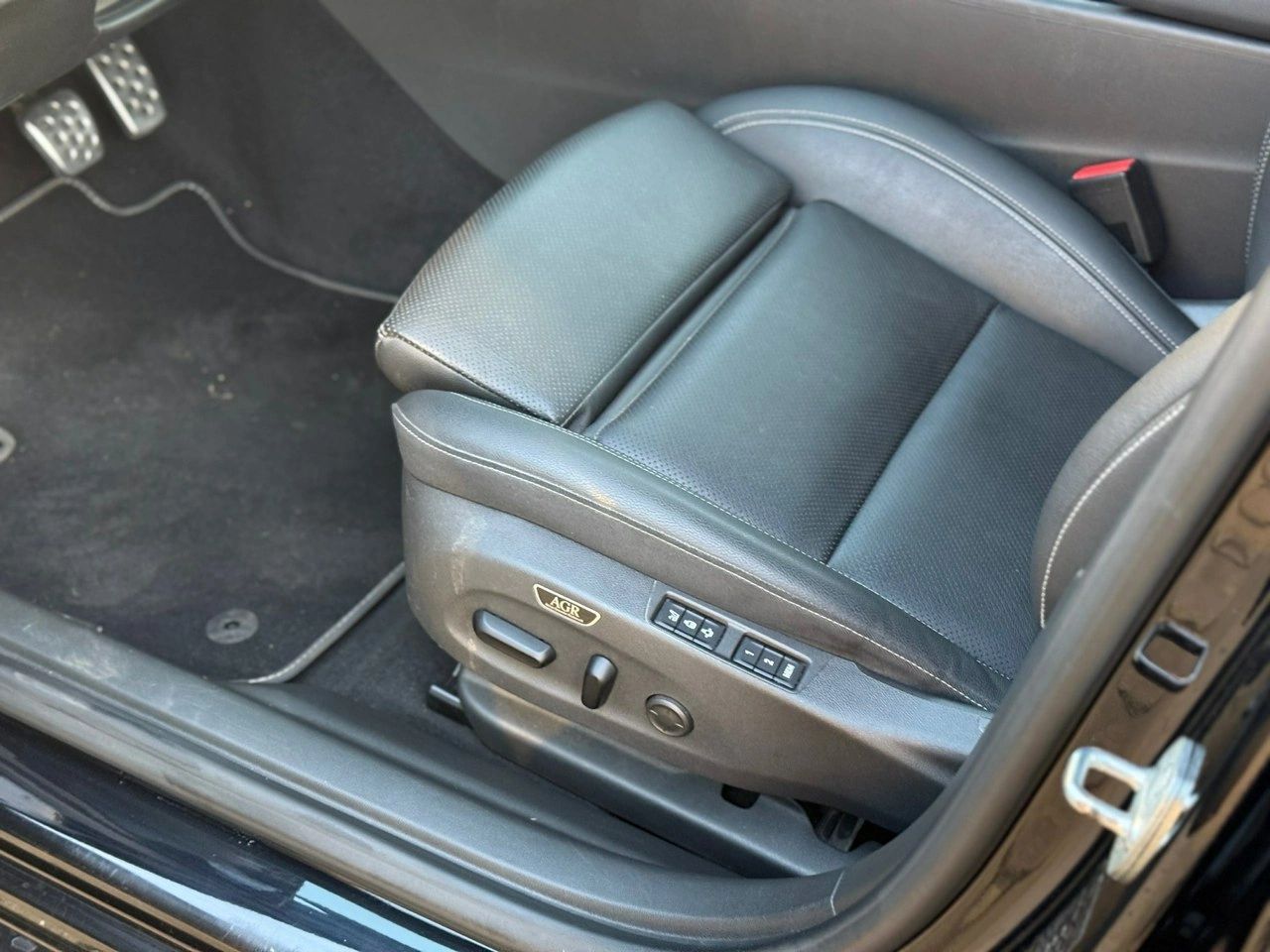 Opel Insignia - Zdjęcie 17