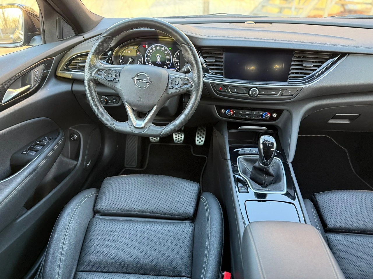 Opel Insignia - Zdjęcie 19