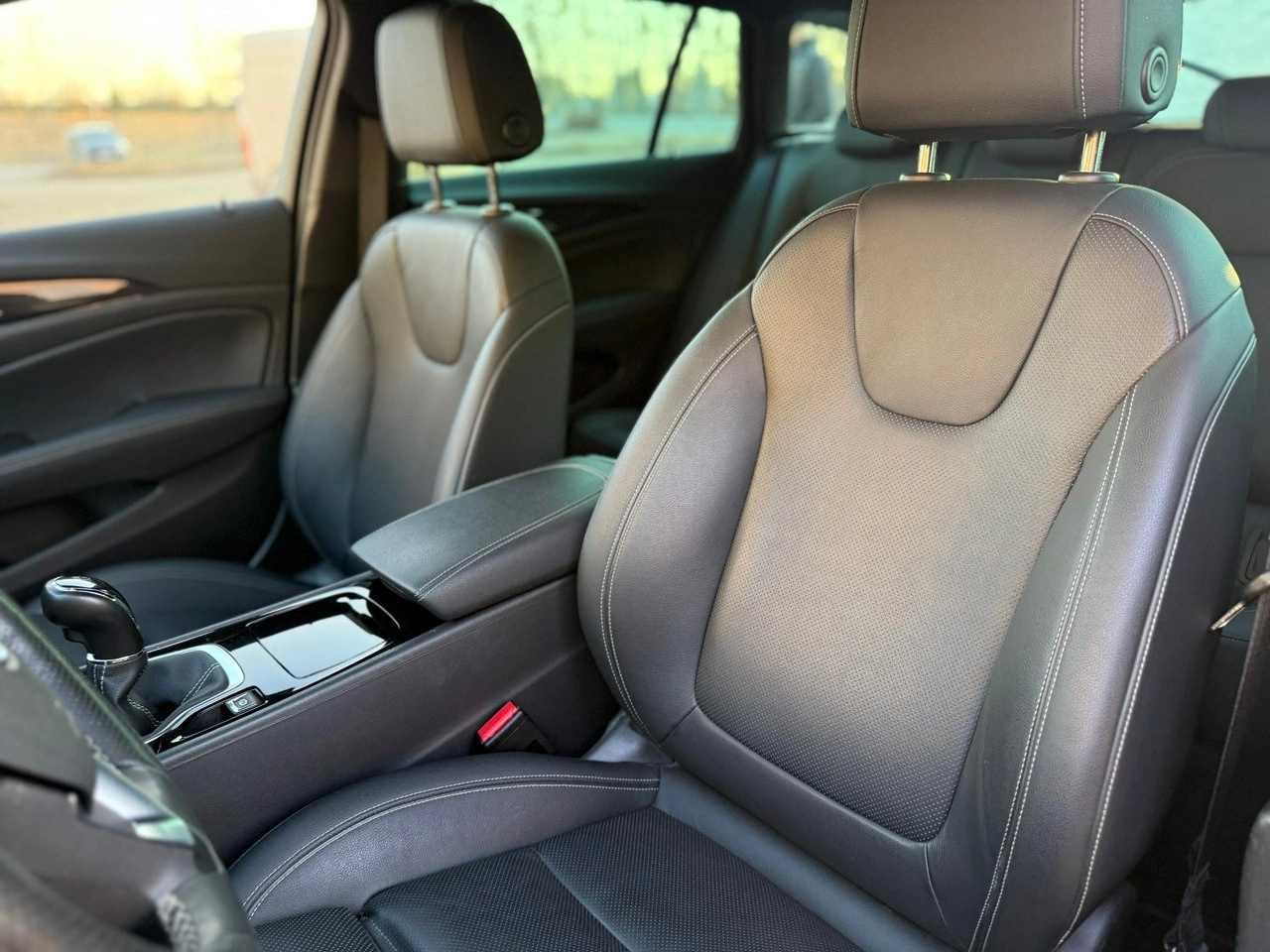 Opel Insignia - Zdjęcie 21