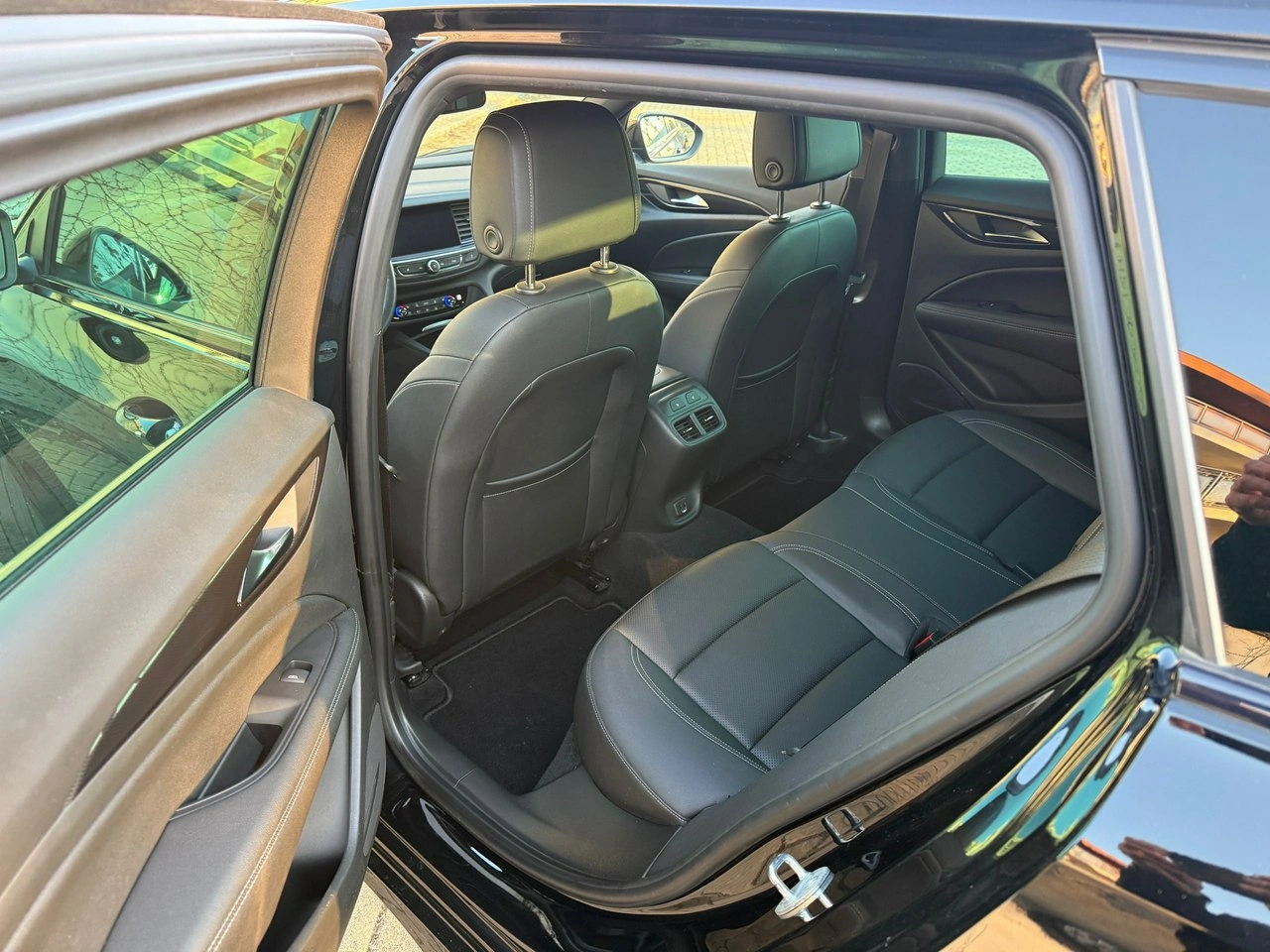 Opel Insignia - Zdjęcie 22