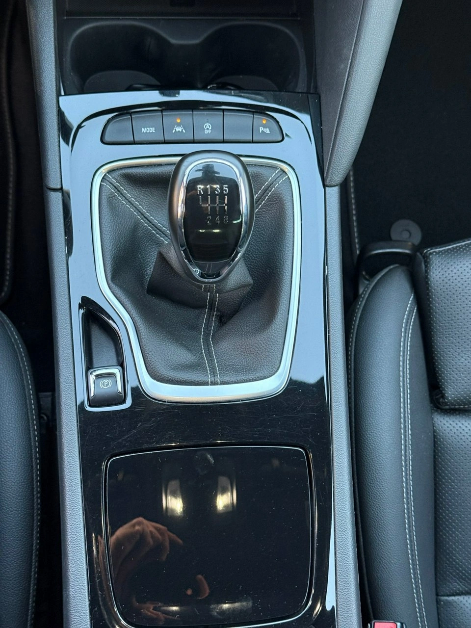 Opel Insignia - Zdjęcie 28