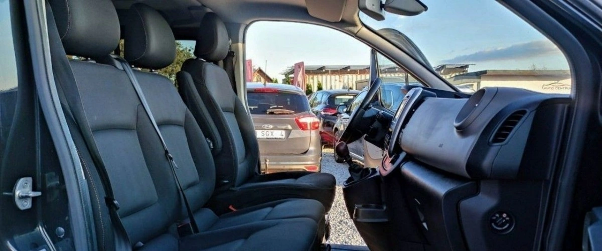 Renault Trafic - Zdjęcie 23