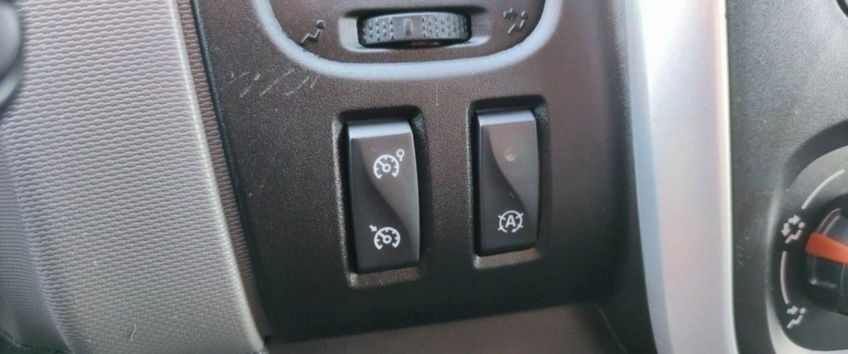 Renault Trafic - Zdjęcie 25