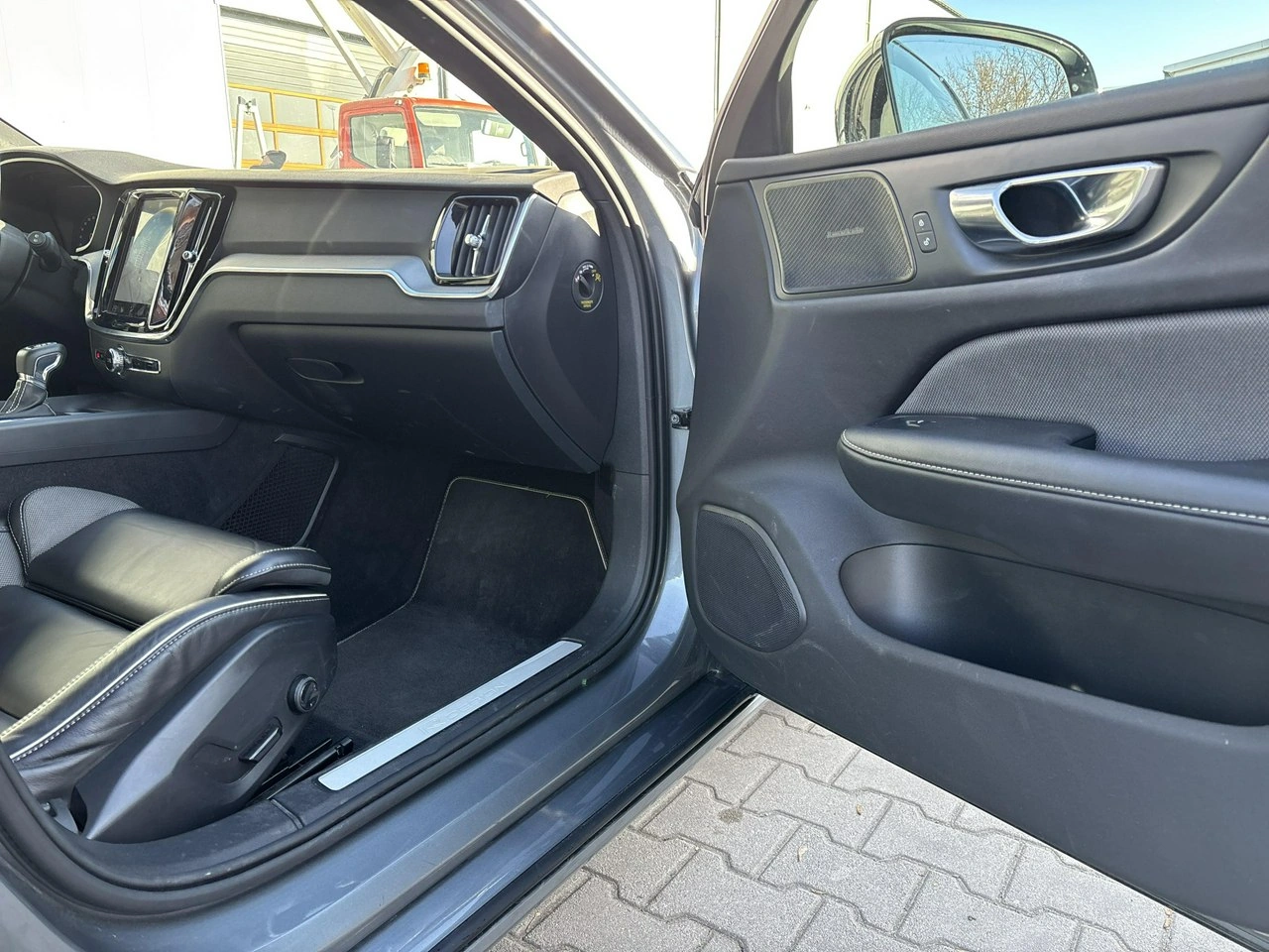 Volvo V60 - Zdjęcie 16