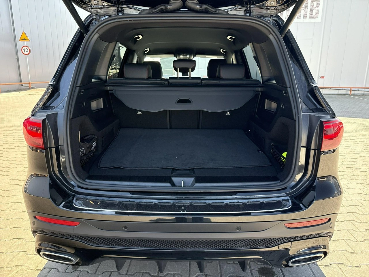 Mercedes GLB - Zdjęcie 15