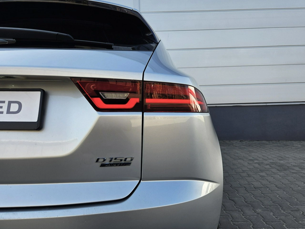Jaguar E-Pace - Zdjęcie 14