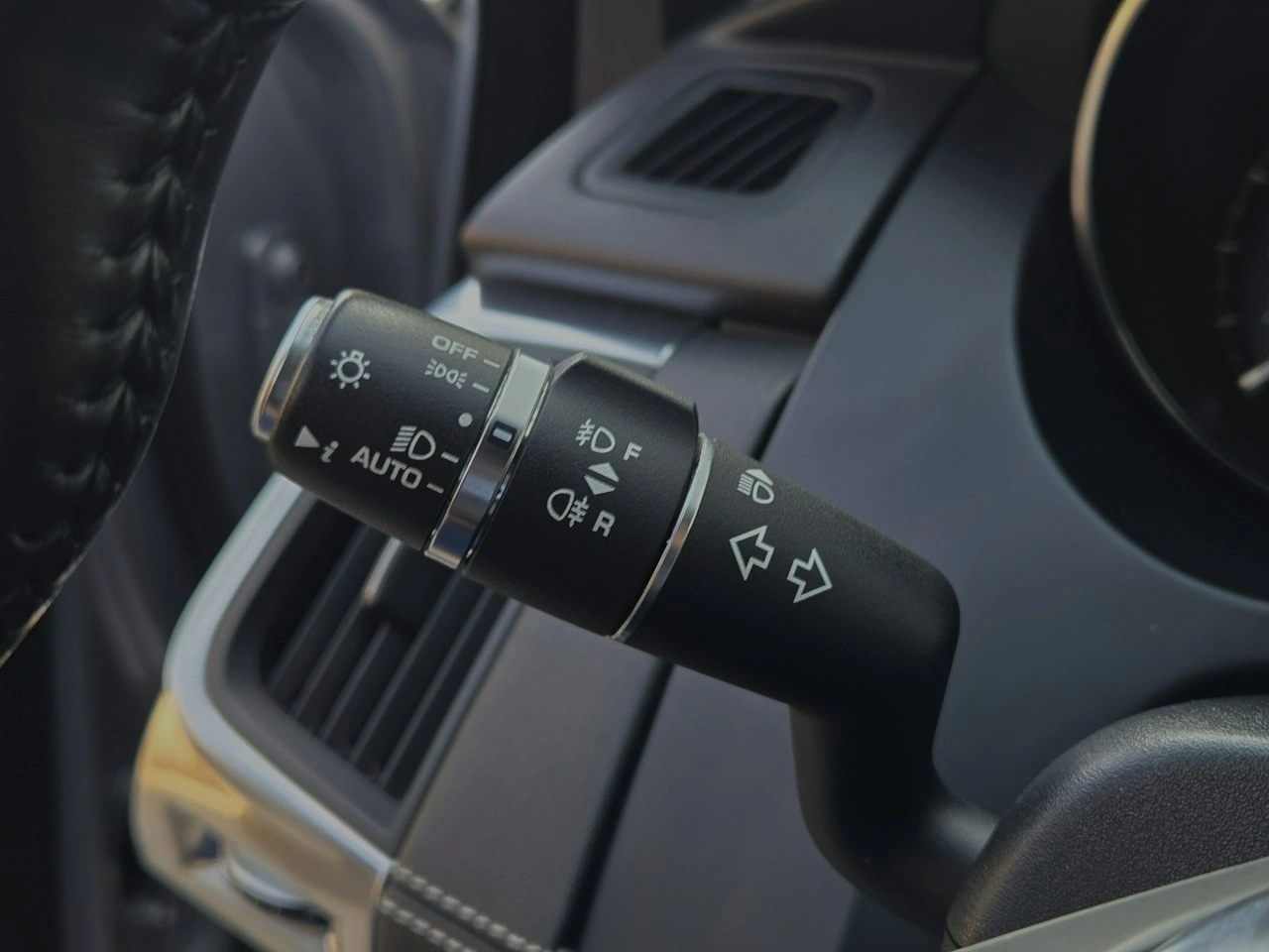 Jaguar E-Pace - Zdjęcie 34