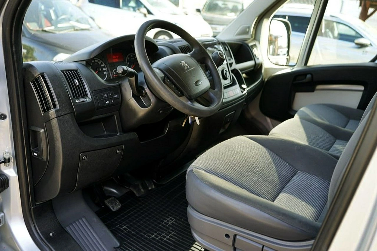 Peugeot Boxer - Zdjęcie 10