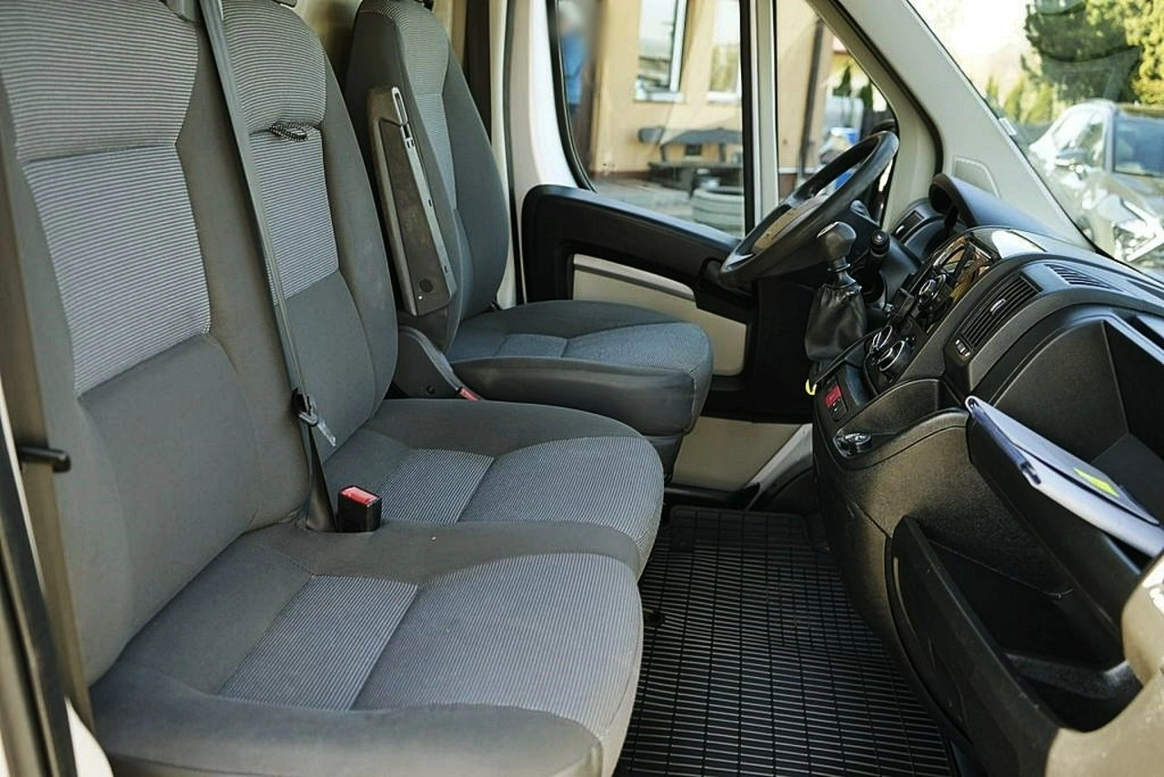 Peugeot Boxer - Zdjęcie 12