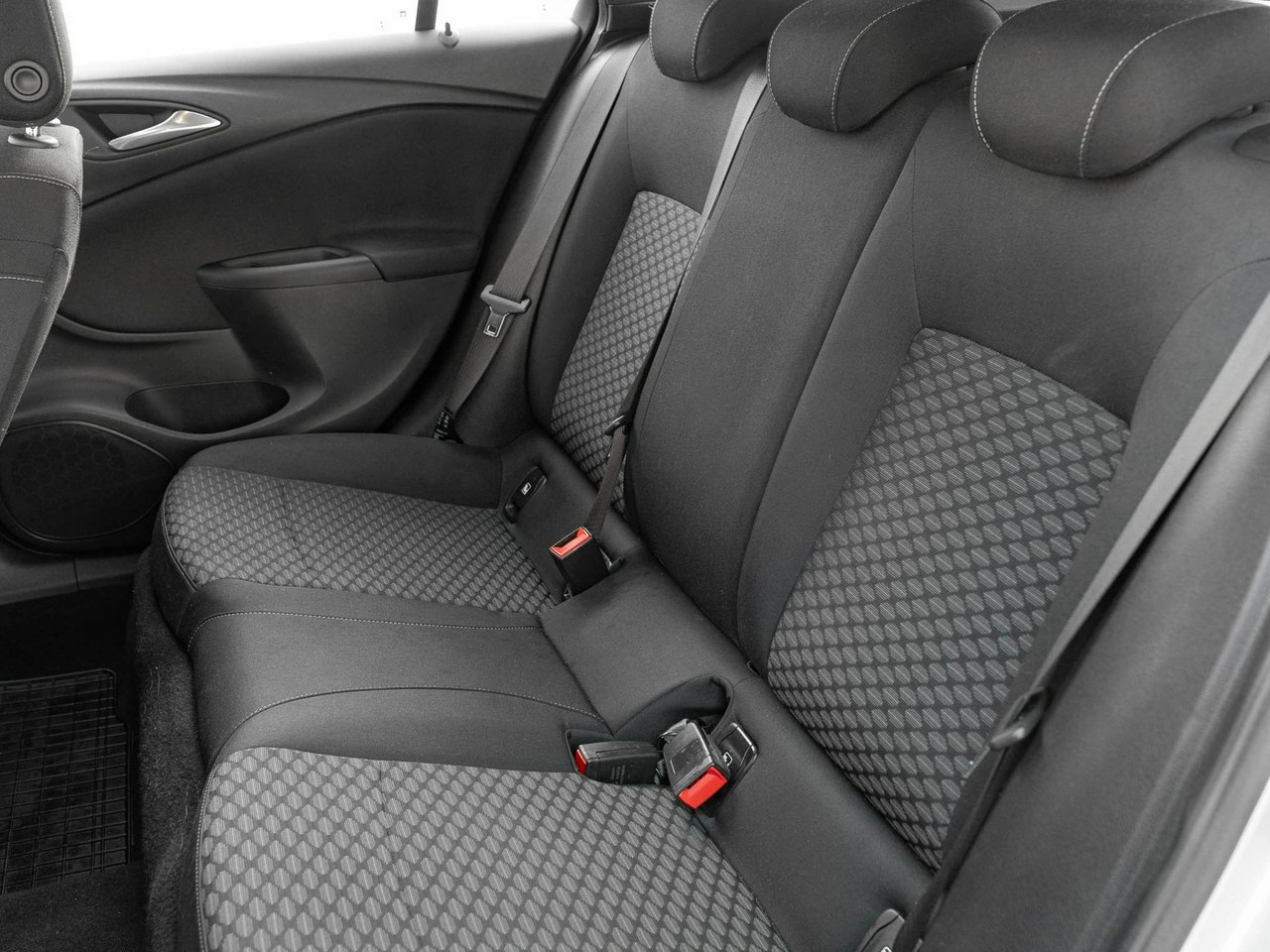 Opel Astra - Zdjęcie 23