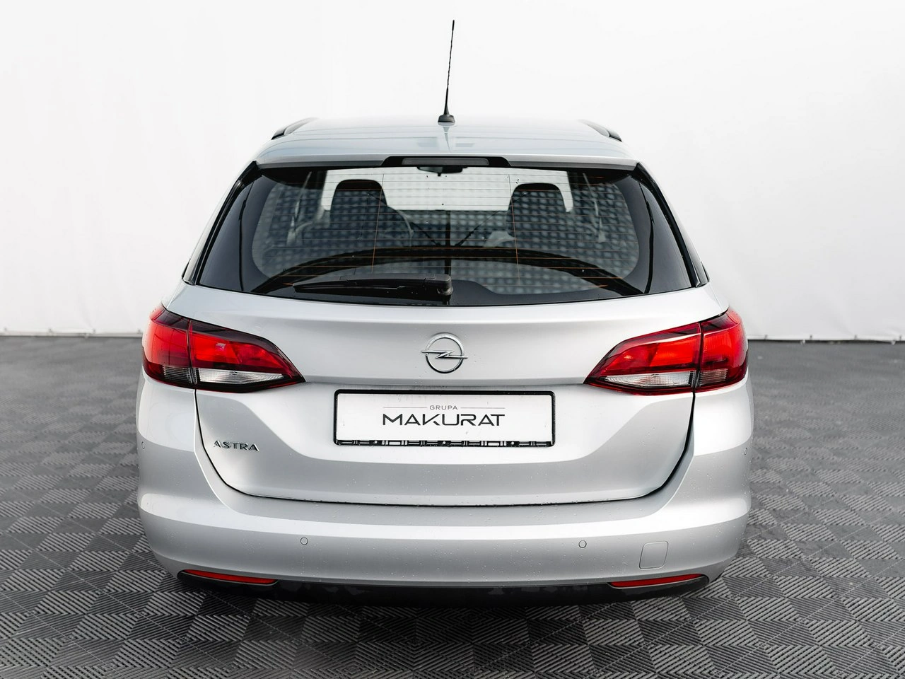 Opel Astra - Zdjęcie 8