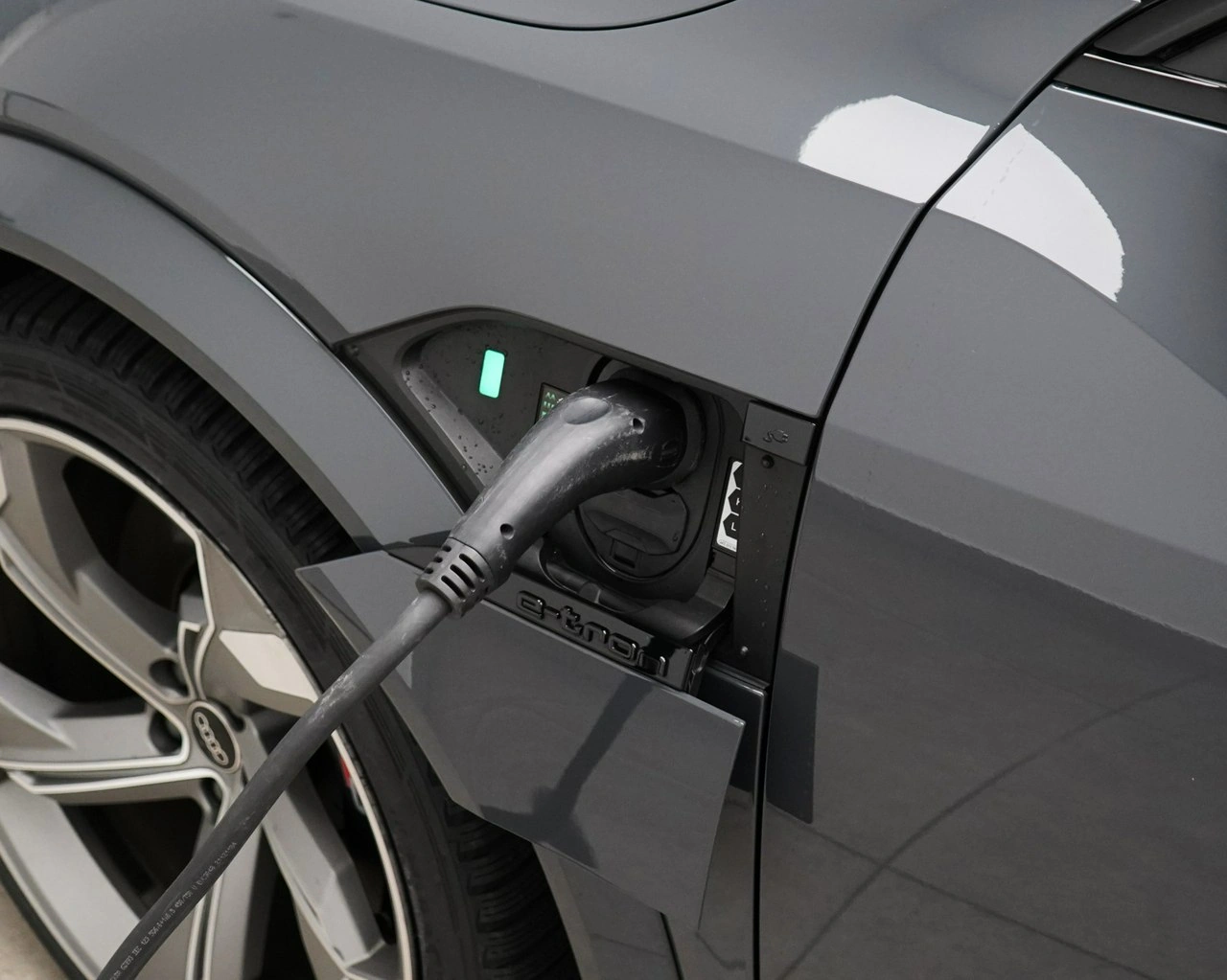 Audi SQ8 e-tron - Zdjęcie 13