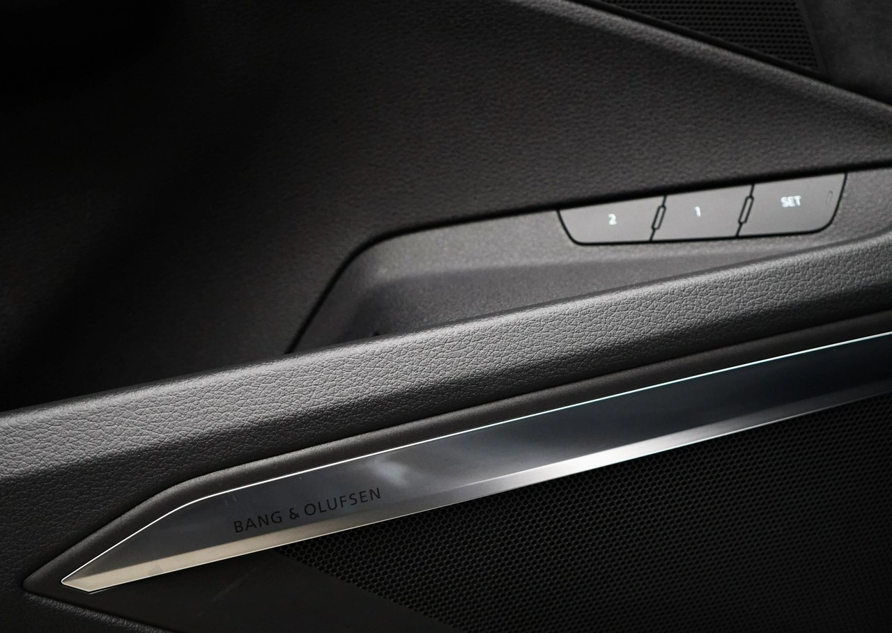 Audi SQ8 e-tron - Zdjęcie 22