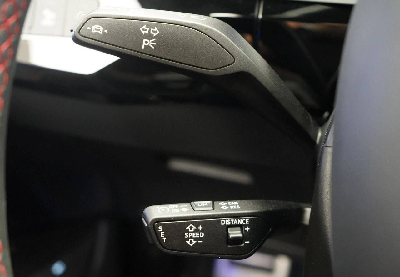 Audi SQ8 e-tron - Zdjęcie 24