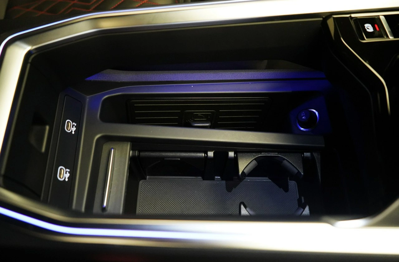 Audi SQ8 e-tron - Zdjęcie 25