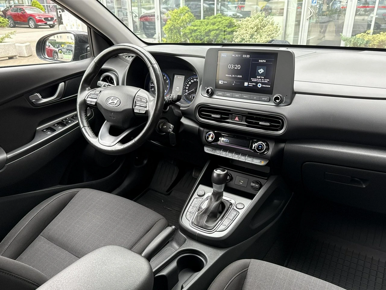 Hyundai Kona - Zdjęcie 12