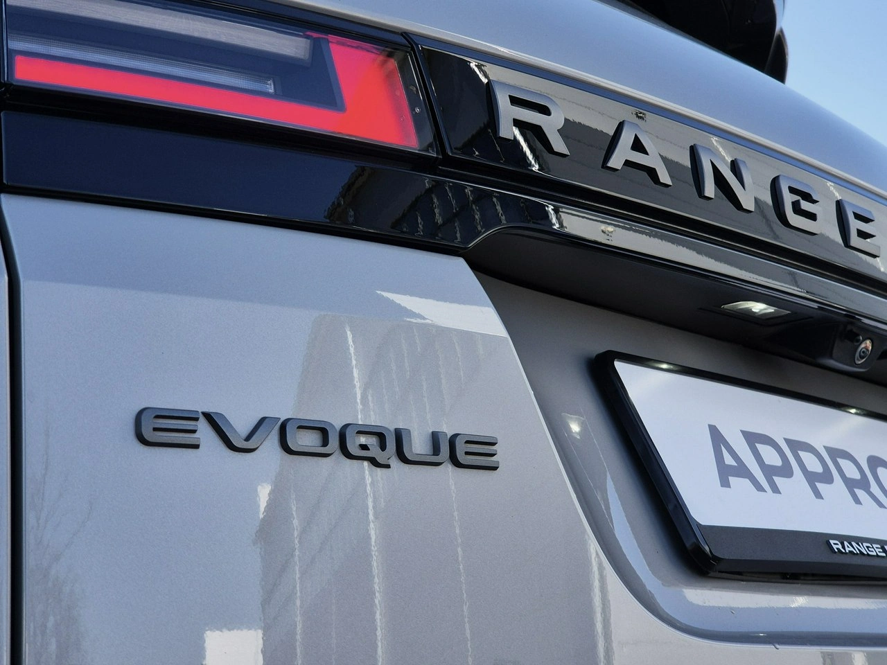 Land Rover Range Rover Evoque - Zdjęcie 13