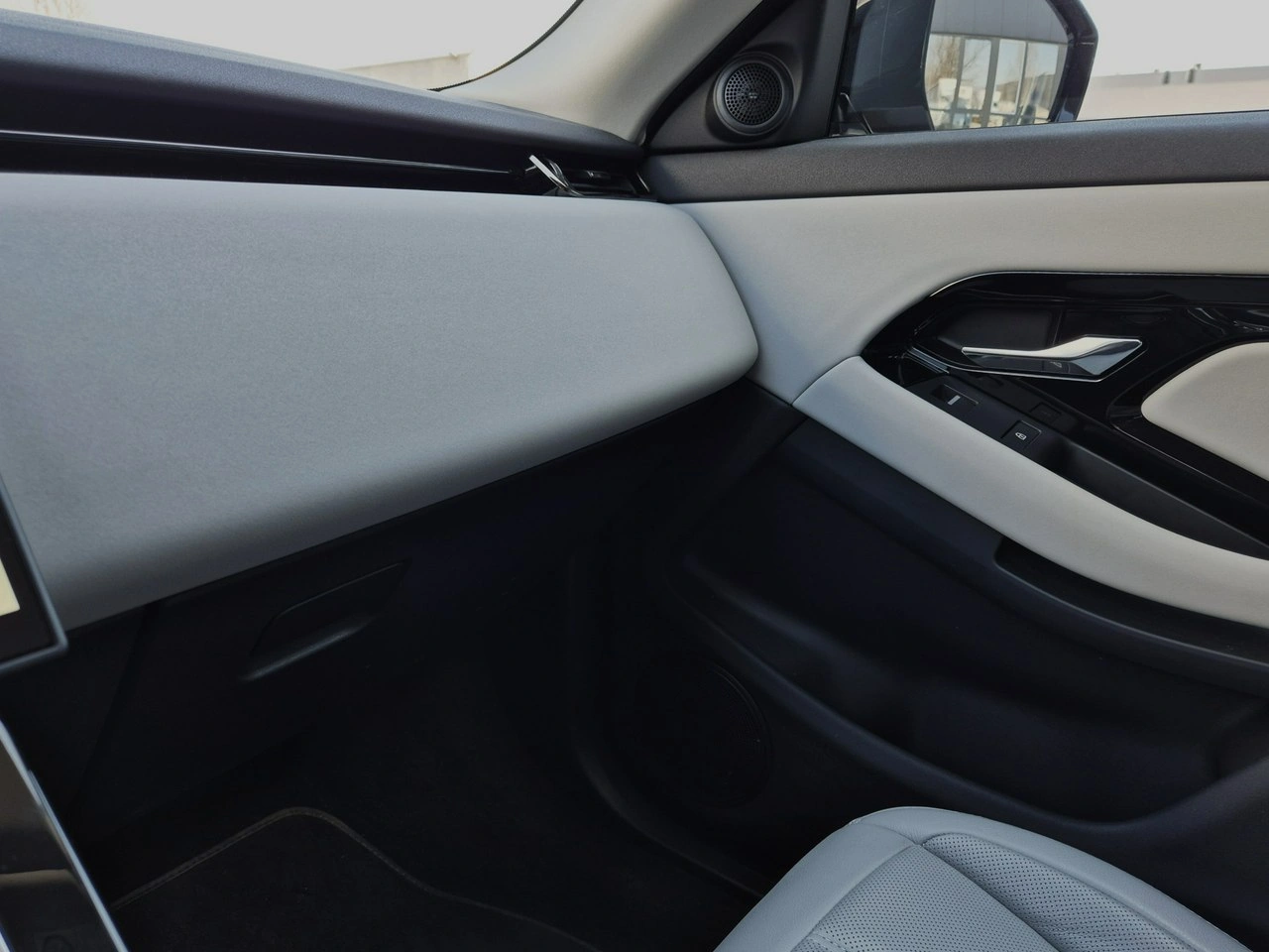 Land Rover Range Rover Evoque - Zdjęcie 44