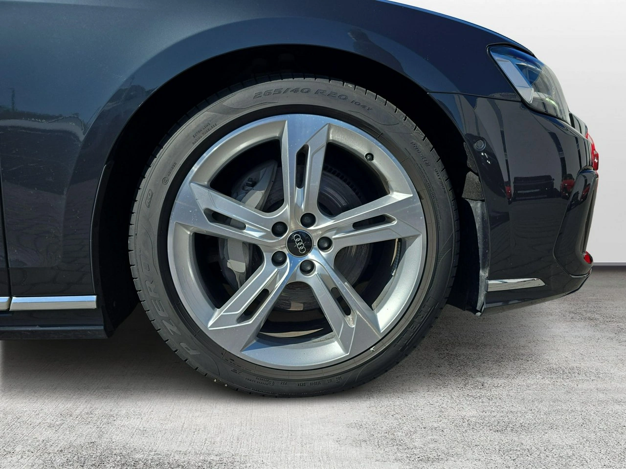 Audi A8 - Zdjęcie 15