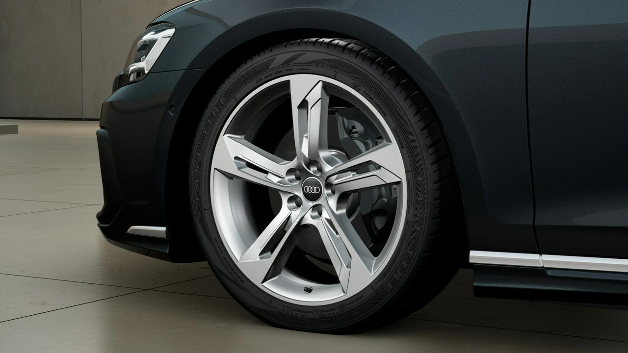 Audi A8 - Zdjęcie 5