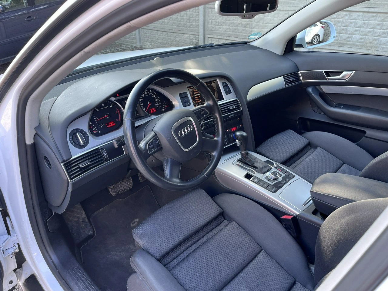 Audi A6 - Zdjęcie 19