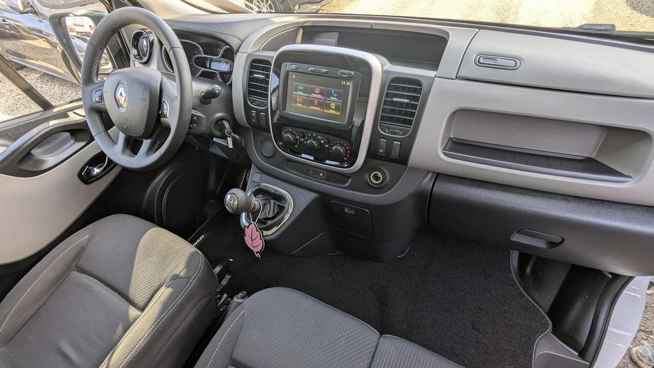 Renault Trafic - Zdjęcie 13