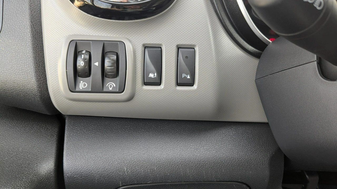 Renault Trafic - Zdjęcie 25