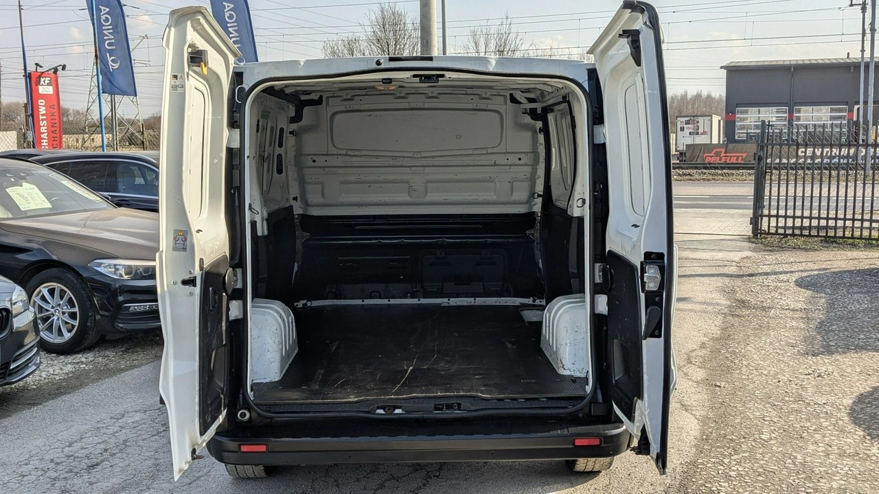 Renault Trafic - Zdjęcie 29