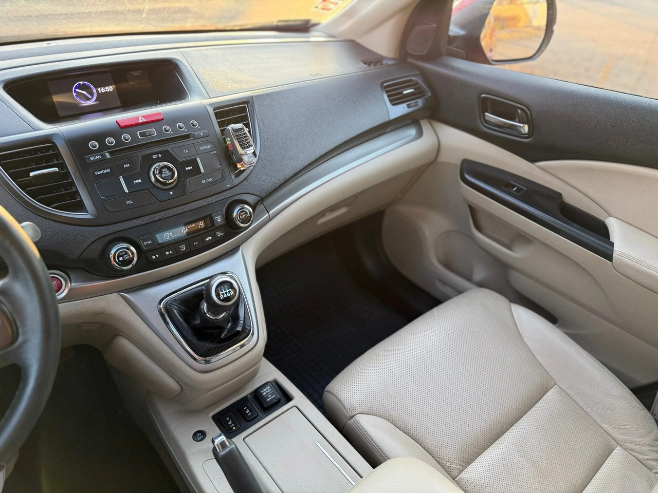 Honda CR-V - Zdjęcie 16