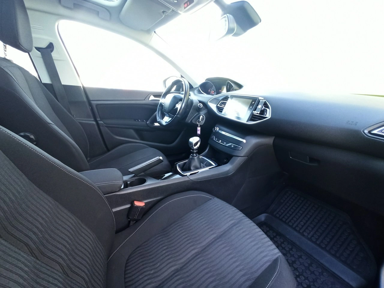 Peugeot 308 - Zdjęcie 11
