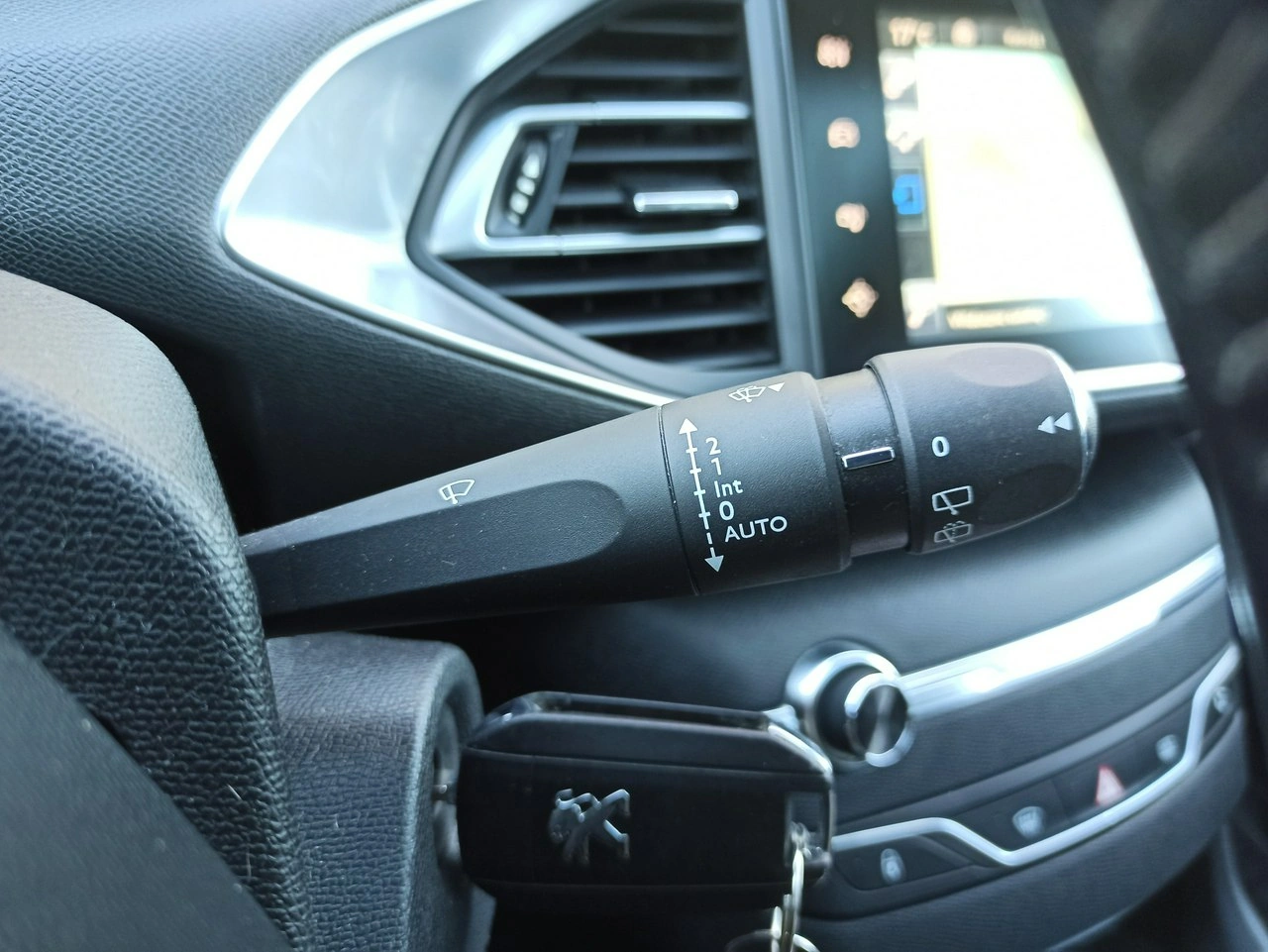 Peugeot 308 - Zdjęcie 23