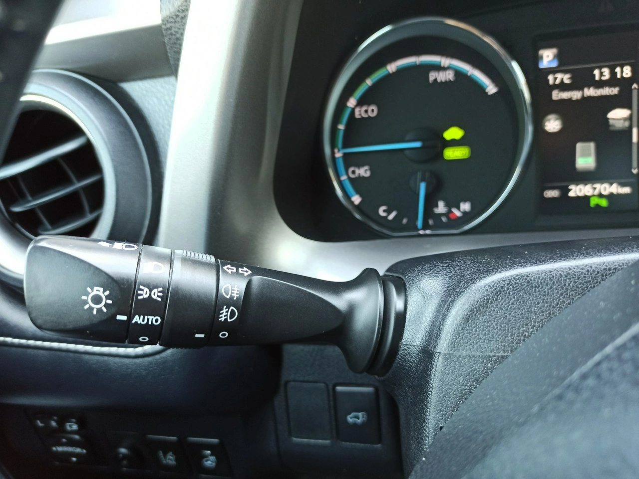 Toyota RAV-4 - Zdjęcie 22