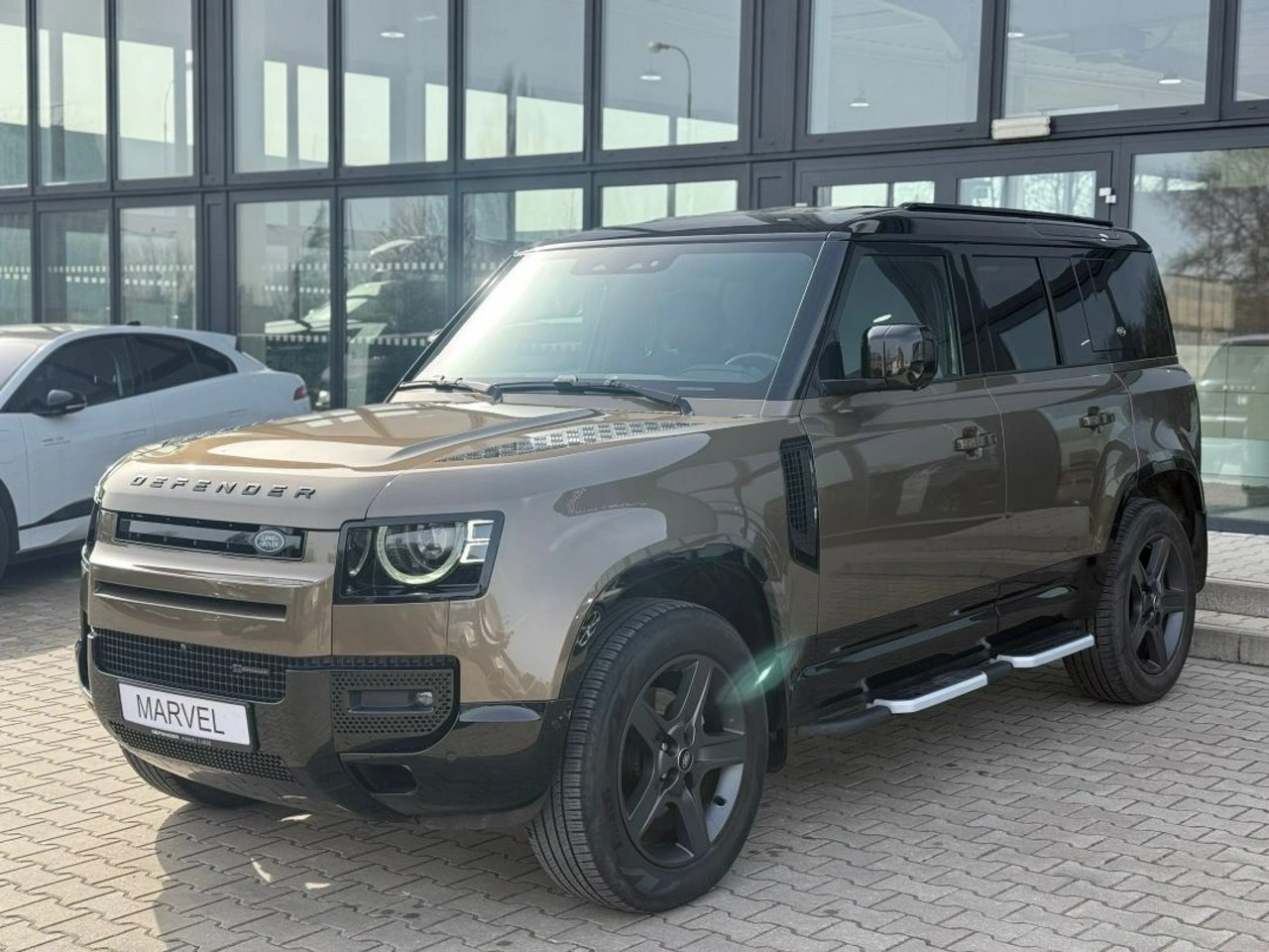 Land Rover Defender - Zdjęcie 1