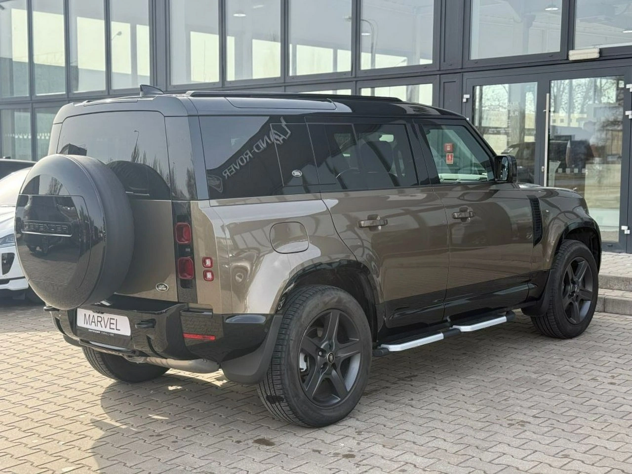 Land Rover Defender - Zdjęcie 5