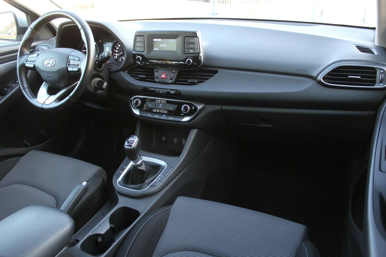 Hyundai i30 - Zdjęcie 10