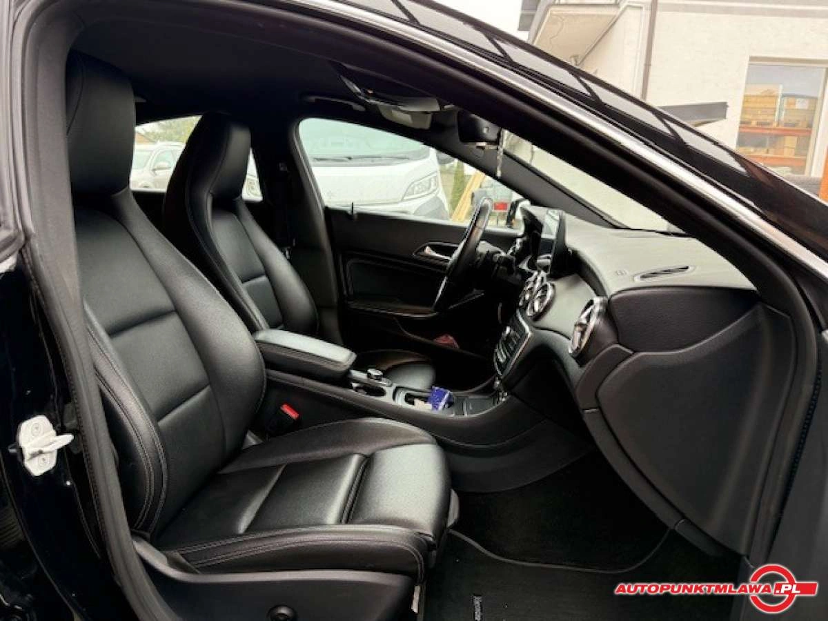 Mercedes-Benz CLA - Zdjęcie 12