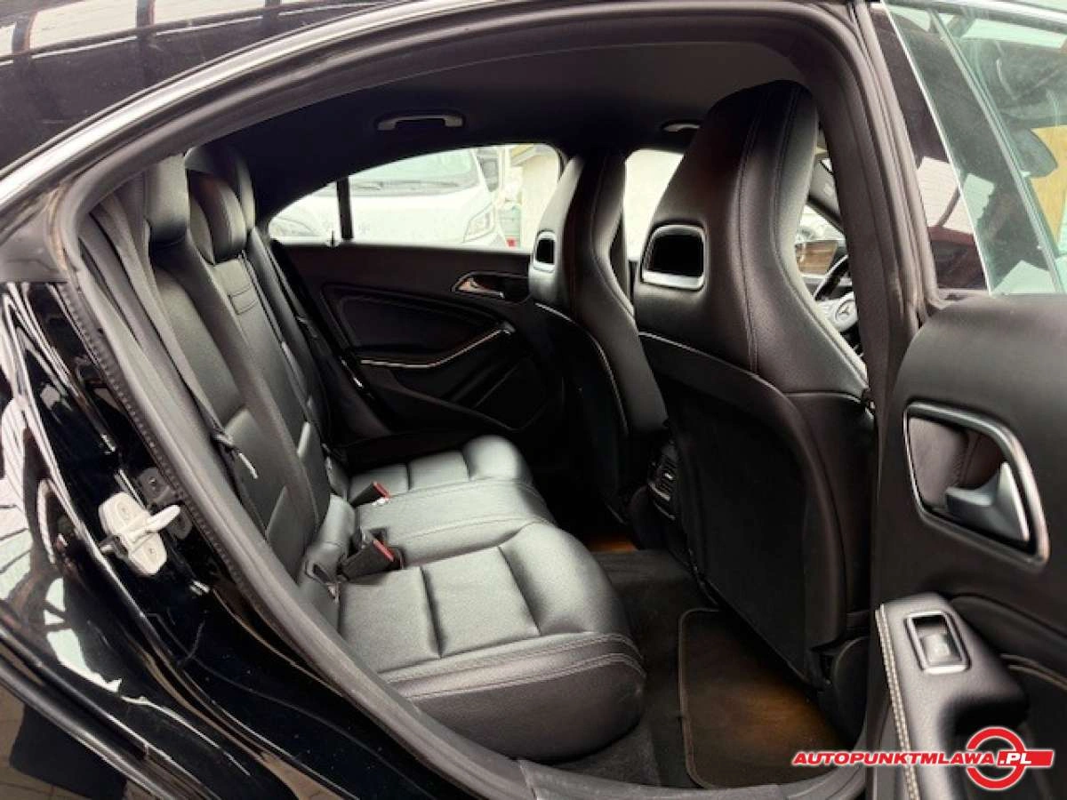 Mercedes-Benz CLA - Zdjęcie 16