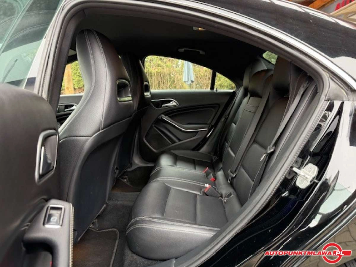 Mercedes-Benz CLA - Zdjęcie 18