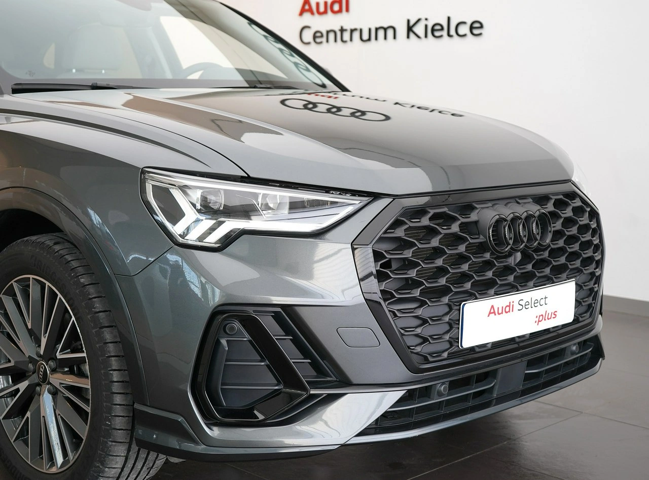 Audi Q3 - Zdjęcie 8